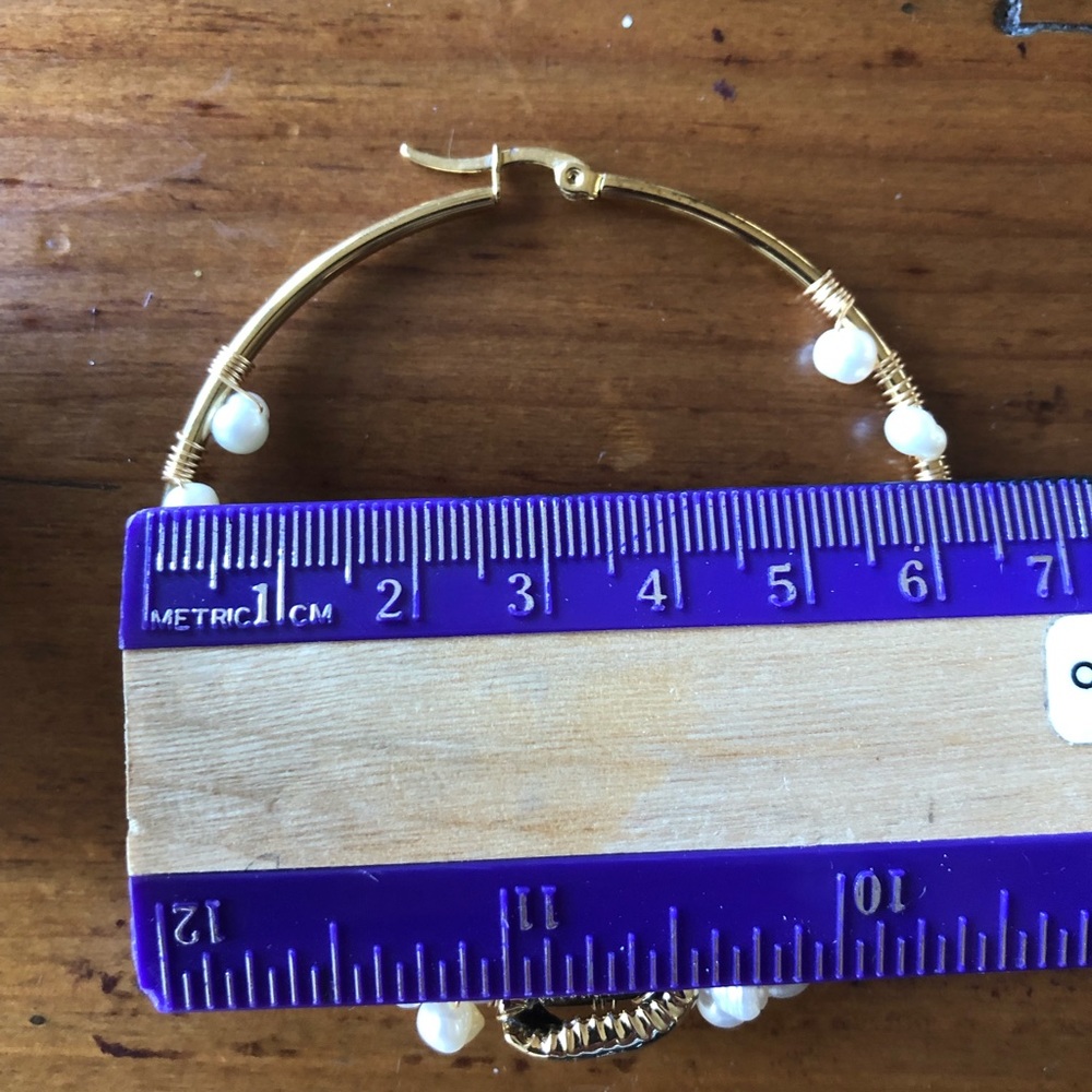 Large Detailed Seashell Hoops - Picture 5 of 5